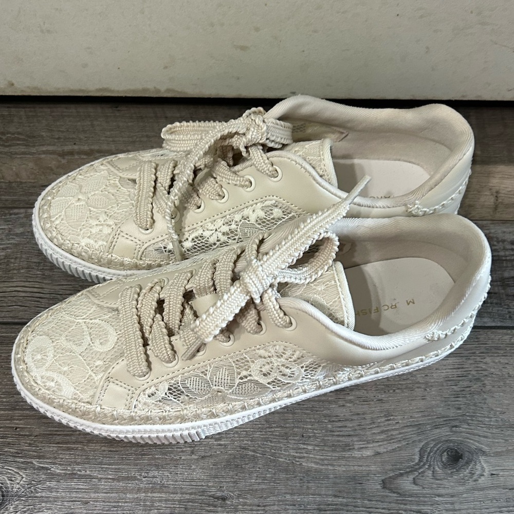 Marc Fisher Sprying Platform cream Lace sneaker shoe - Picture 5 of 9